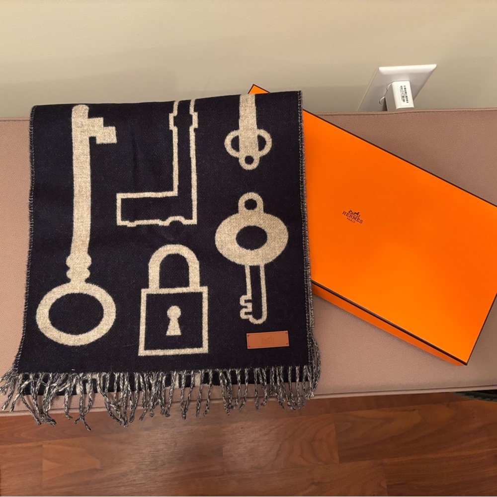 Hermes 2024 Skeleton Key Casaque Porte-Clefs Muffler Cashmere Scarf